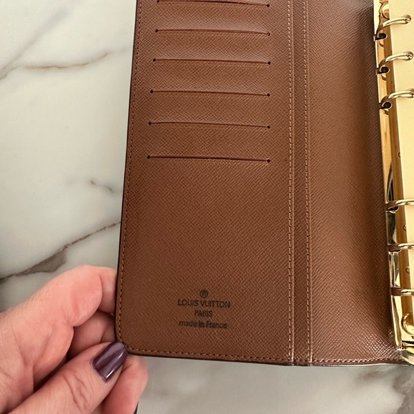 Louis Vuitton Small Ring Agenda Cover - Picture 5 of 9